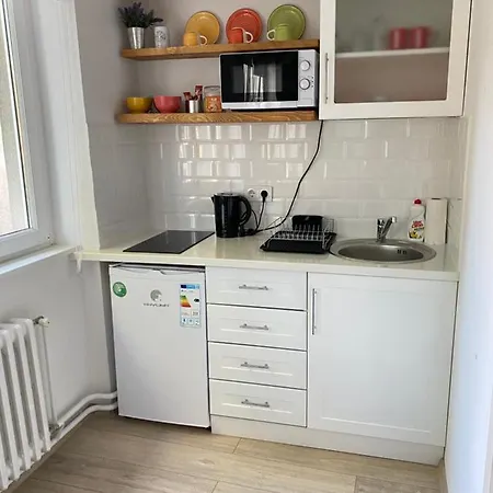 Beautiful White Studio Lejla
